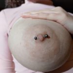 grosse mamelle piercing